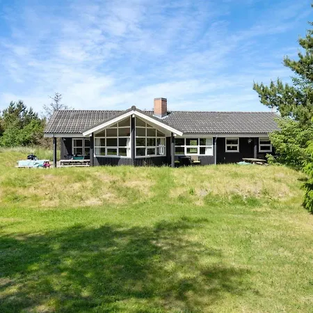 Holiday home Winder - 800m From The Sea In Nw Jutland By Interhome Hirtshals